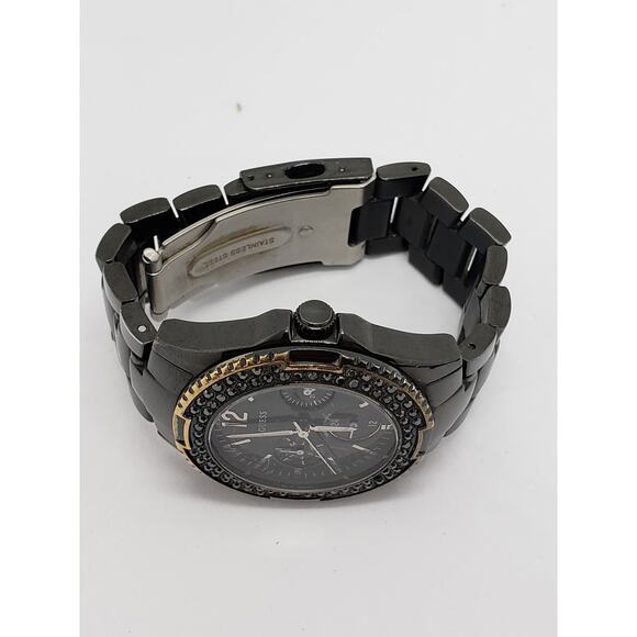 Guess Men's dress watch.Multi function Black face. U13007LI Working watch